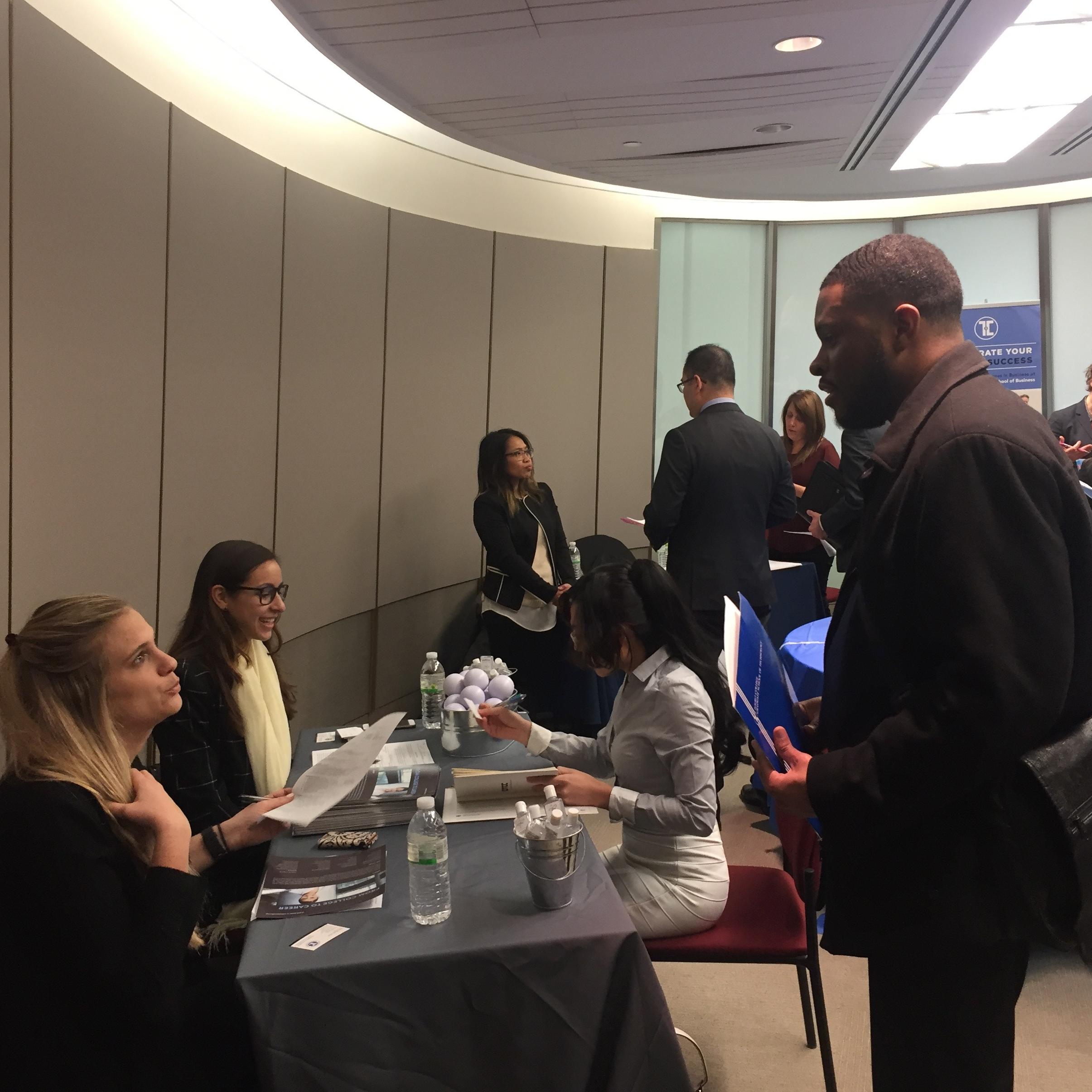 GSB students and alum met with a variety of high-profile employers at GSB\'s 2017 Career Fair. 